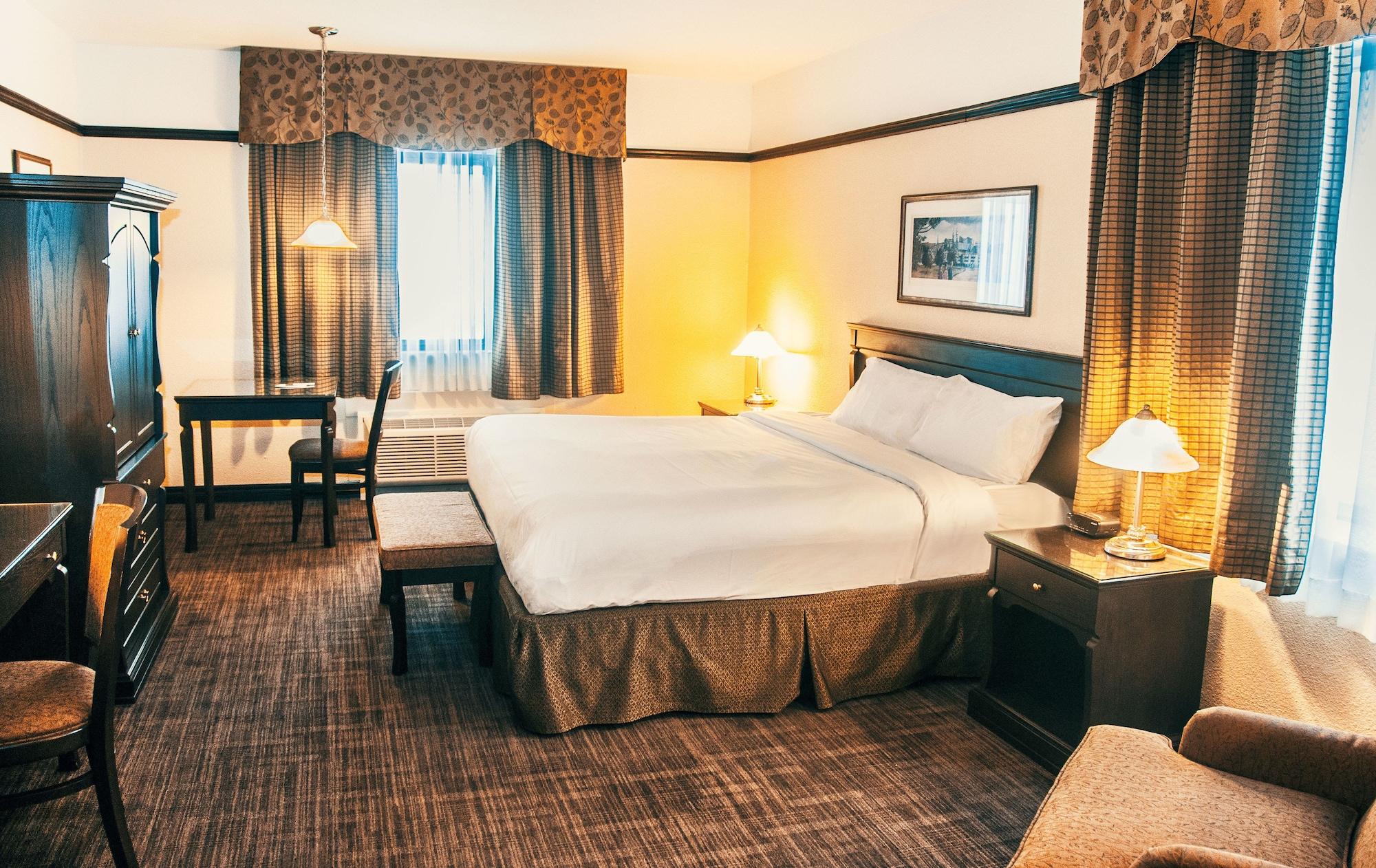 Chicoutimi Hotel Le Montagnais מראה חיצוני תמונה